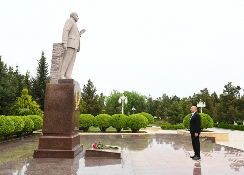 Президент Ильхам Алиев прибыл в Гаджигабульский район - ФОТО