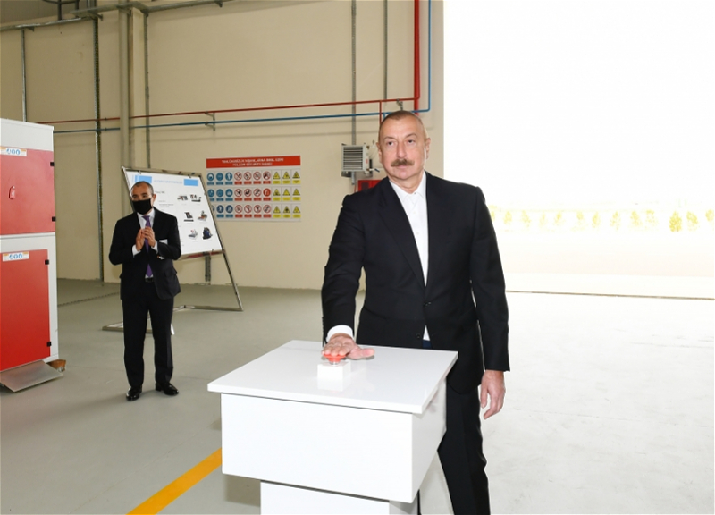 Ильхам Алиев открыл Гаджигабульский промышленный квартал - ФОТО