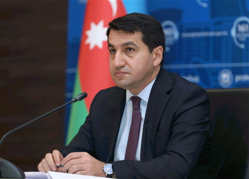 Хикмет Гаджиев поблагодарил Украину за поддержку суверенитета и территориальной целостности Азербайджана