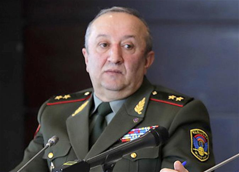 Экс-начальнику Генштаба ВС Армении предъявлено обвинение в разглашении гостайны