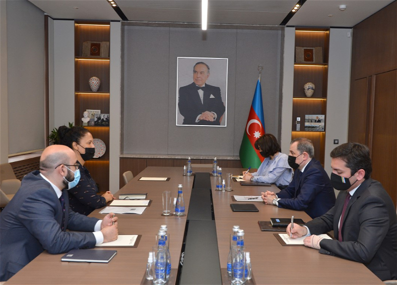 Состоялась встреча главы МИД Азербайджана с директором Азиатского банка развития - ФОТО