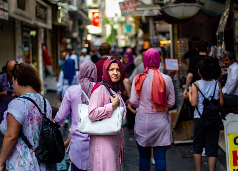 Турция смягчает карантин для вакцинированных