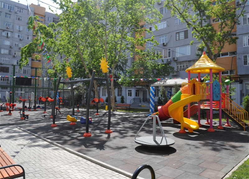 В Баку в рамках проекта «Наш двор» благоустроен очередной двор - ФОТО