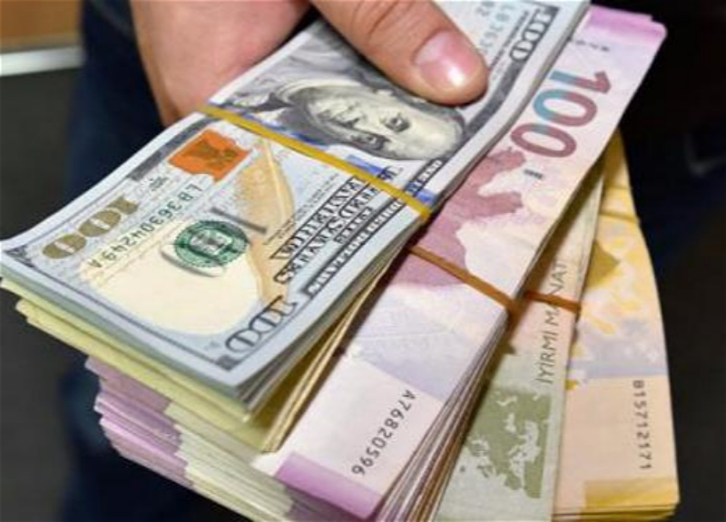 В Азербайджане адвокат обвиняется в присвоении крупной суммы денег