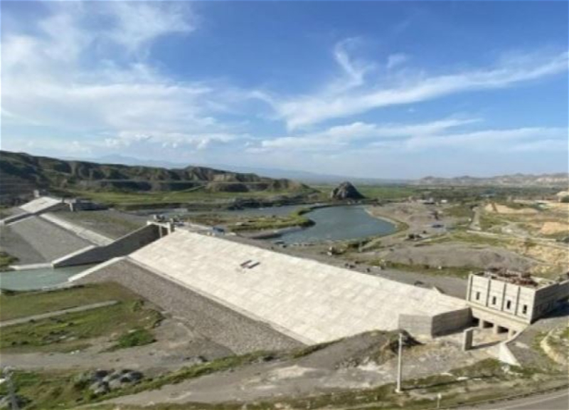 Азербайджан завершил строительство двух водохранилищ на реке Араз