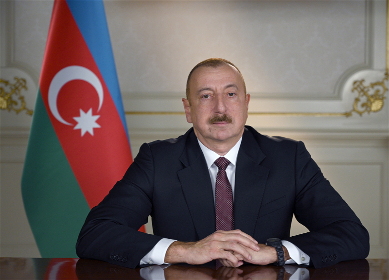 Ильхам Алиев наградил ряд сотрудников Минэкологии и природных ресурсов