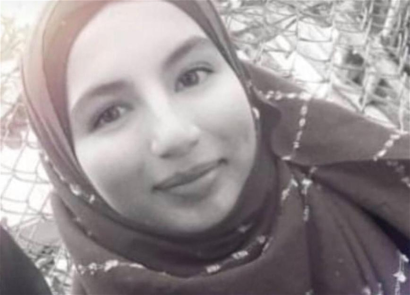 В Баку без вести пропала 17-летняя девушка - ФОТО