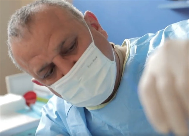 Стоматологи-волонтеры помогают военнослужащим в Шуше – ВИДЕО