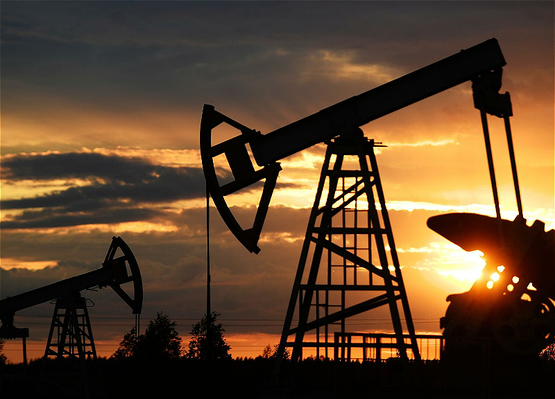 Цены на нефть начали снижаться