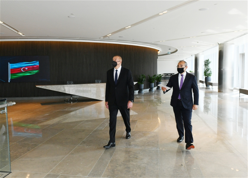 Ильхам Алиев принял участие в открытии нового здания Министерства экономики - ФОТО - ВИДЕО