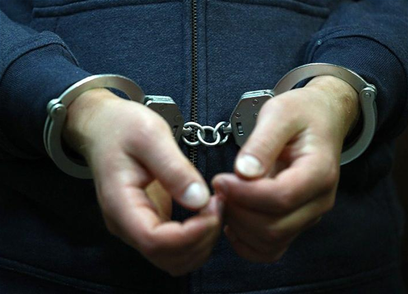 Азербайджан экстрадировал объявленного в международный розыск мужчину