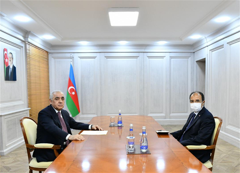 Али Асадов обсудил с послом Турции перспективы развития сотрудничества