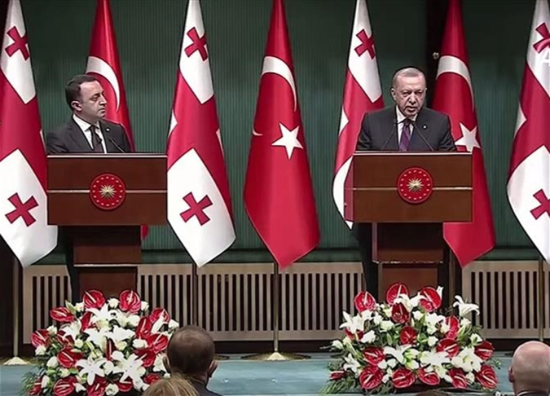 Эрдоган: Анкара готова поддержать сотрудничество в формате Азербайджан-Грузия-Армения
