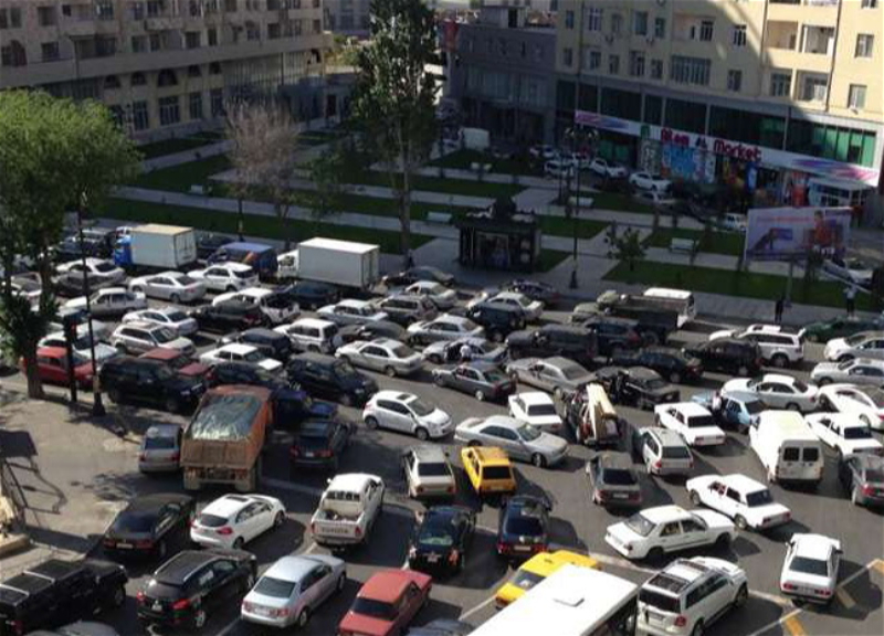 Центр Баку закрыт для автомобилей: Из-за «Формулы-1» изменилась ситуация на столичных дорогах - ПОДРОБНОСТИ