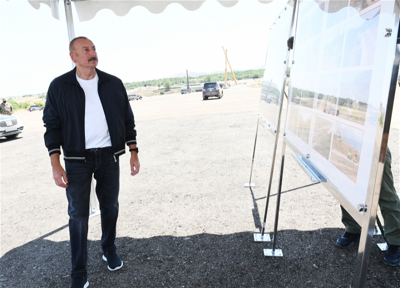Ильхам Алиев ознакомился со строительством автодороги Ахмедбейли-Физули-Шуша и Дороги Победы