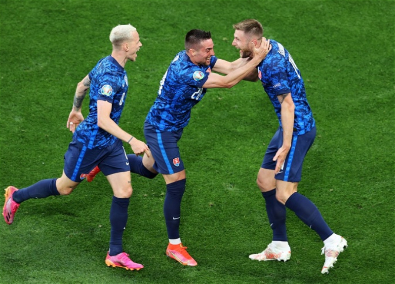 Словакия обыграла Польшу в матче чемпионата Европы - ВИДЕО