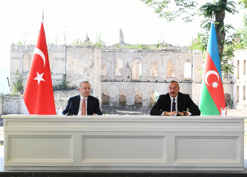 Президент Азербайджана: Заявления, сделанные сегодня в нашем древнем городе Шуше, отзовутся во всем мире