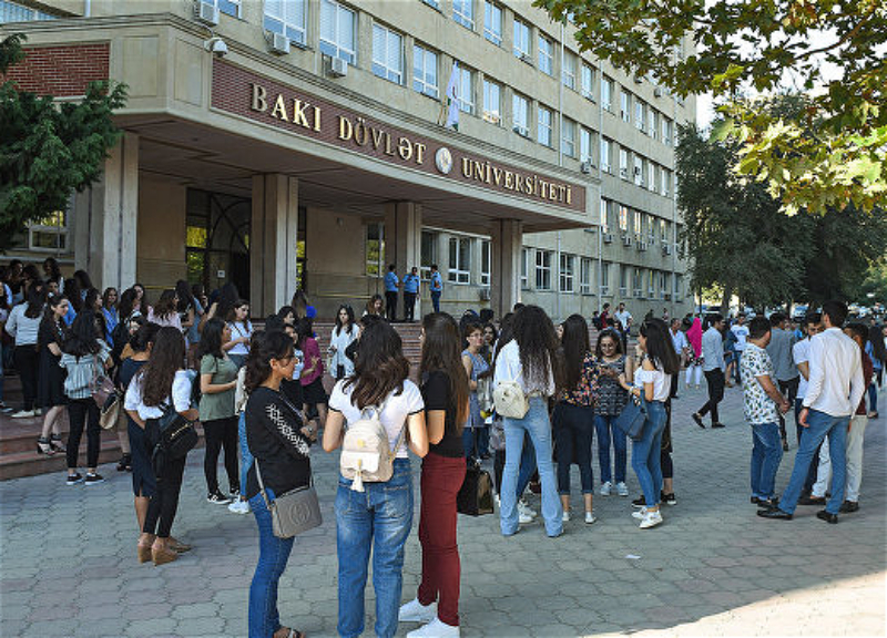 В Азербайджане создается Фонд образовательного студенческого кредита