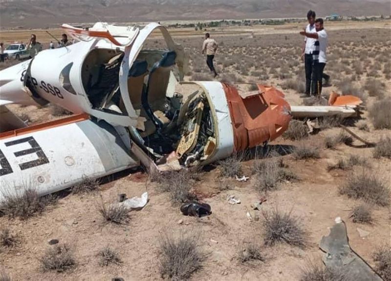 В Иране потерпел крушение учебный самолет