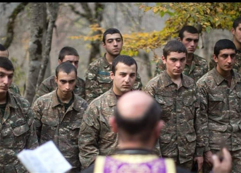 В Армении солдат угощают мороженым, чтобы они голосовали за Никола Пашиняна