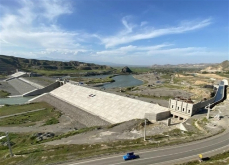 Азербайджан планирует провести канал из водохранилища Гыз Галасы на реке Араз