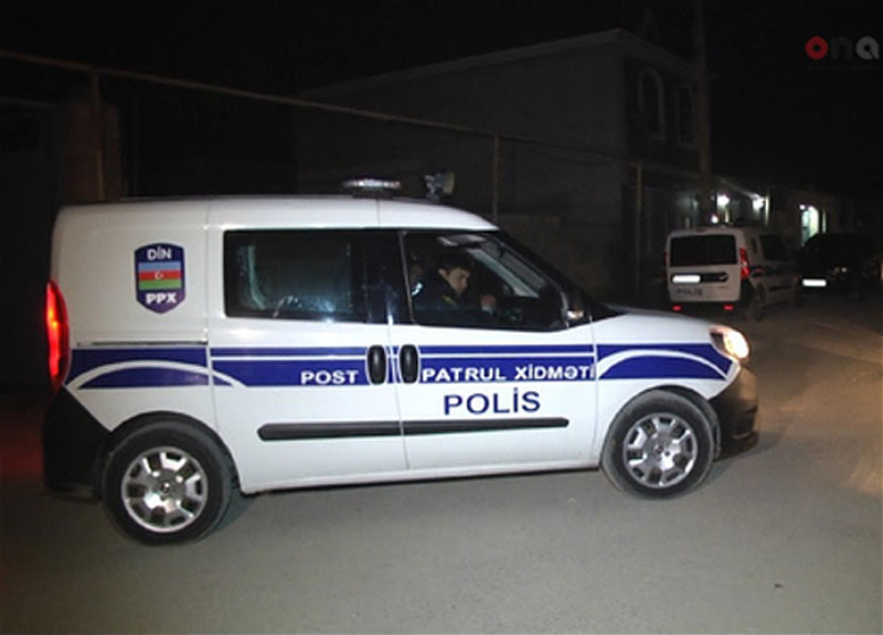 В Азербайджане сотрудники полиции спасли женщину, которую пришел убивать бывший муж