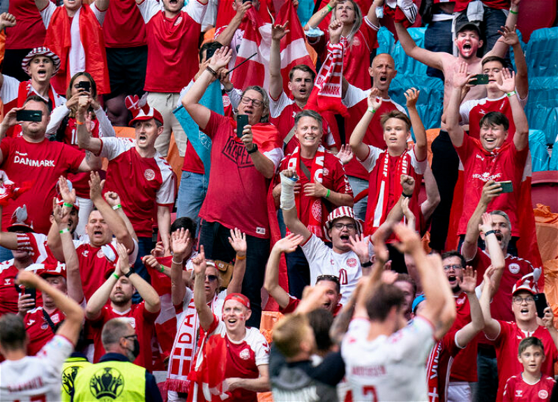 На матч ¼ финала ЕВРО-2020 в Баку приедут не менее 800 фанатов из Дании