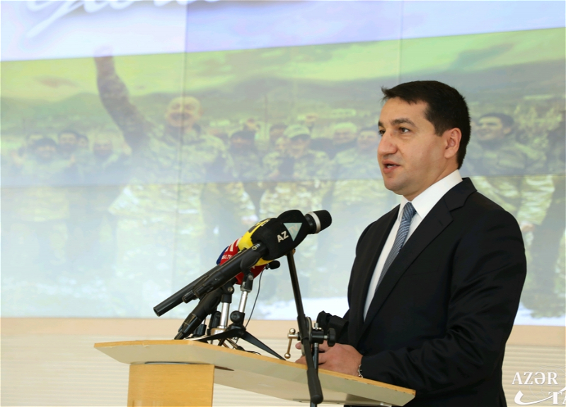 Хикмет Гаджиев: Внешняя политика Азербайджана и впредь будет направлена на обеспечение мира и безопасности