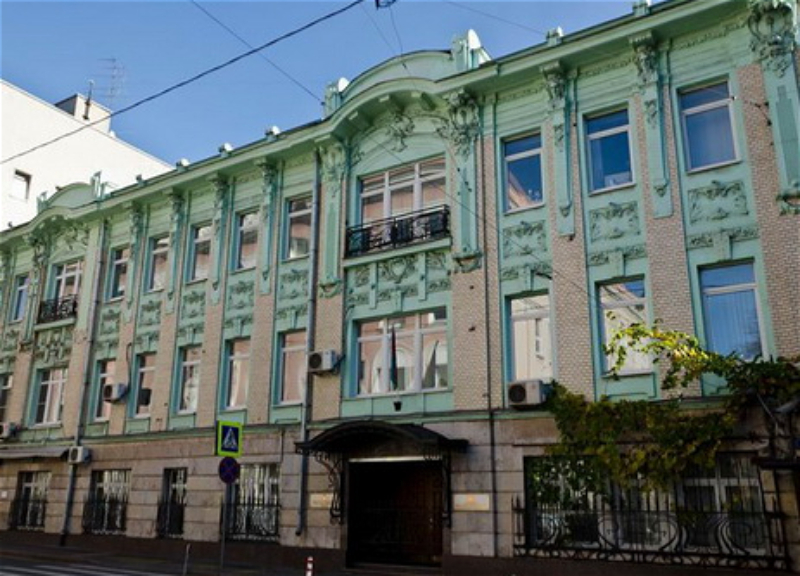Посольство Азербайджана в РФ призвало своих граждан узаконить свое пребывание в России