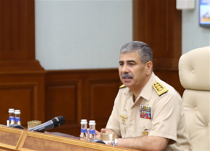 Закир Гасанов дал указания в связи с пресечением возможных провокаций вооруженных сил Армении