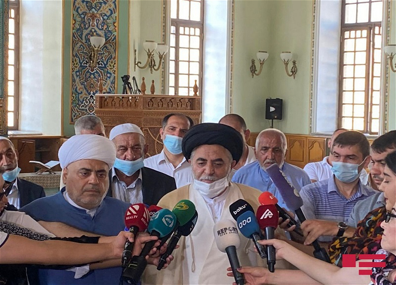 Xameneinin nümayəndəsi: Şuşada namaz qılmaq arzum idi