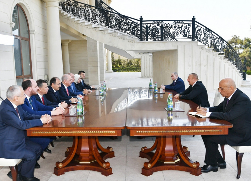 Prezident İlham Əliyev AK Partiya sədrinin birinci müavinini qəbul edib