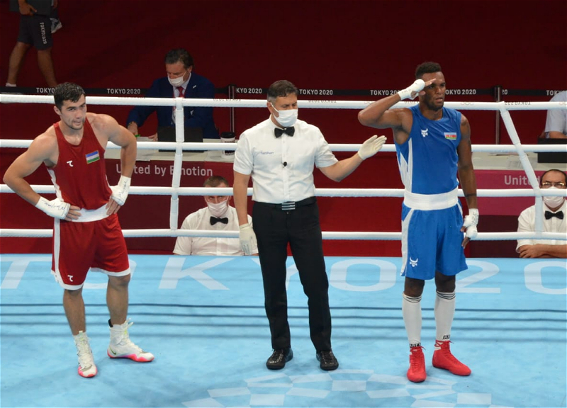 Танцы на ринге и армейское приветствие. Обнадеживающая победа азербайджанского боксера в Токио – ФОТО