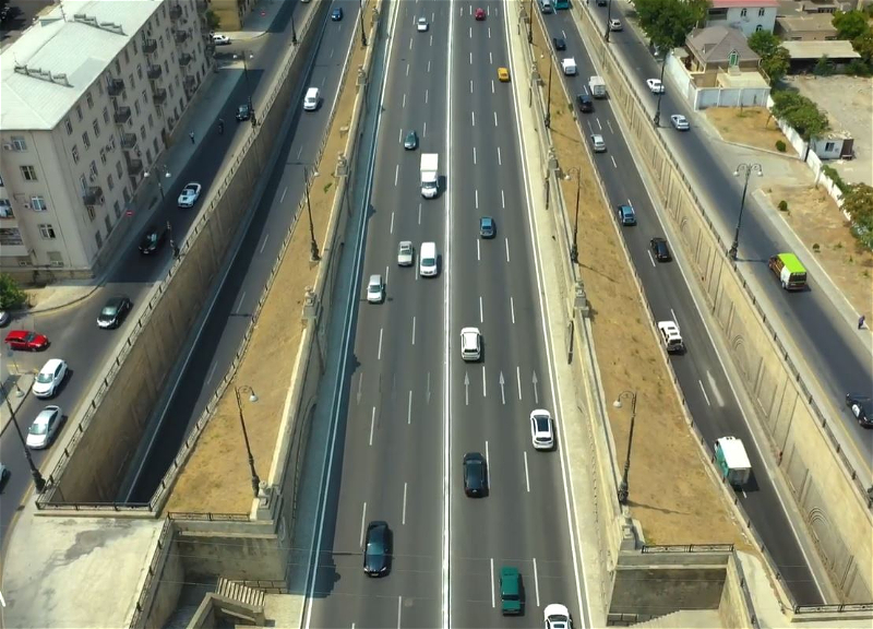 Вниманию водителей: новшество на «Багировском» мосту - ВИДЕО