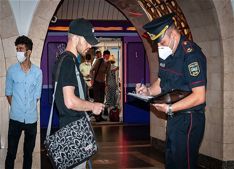 В бакинском метро начались проверки лиц с подозрением на коронавирус