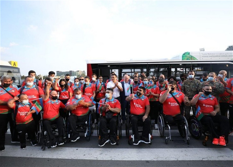 Азербайджанские паралимпийцы отправились на летние Игры в Токио