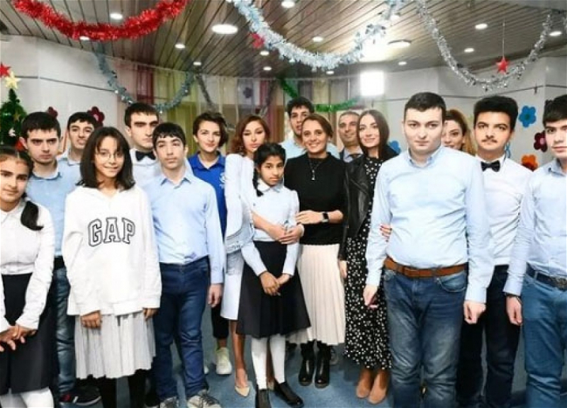 Мехрибан Алиева поблагодарила Центр реабилитации детей с расстройством аутистического спектра за поздравления по случаю дня рождения − ФОТО