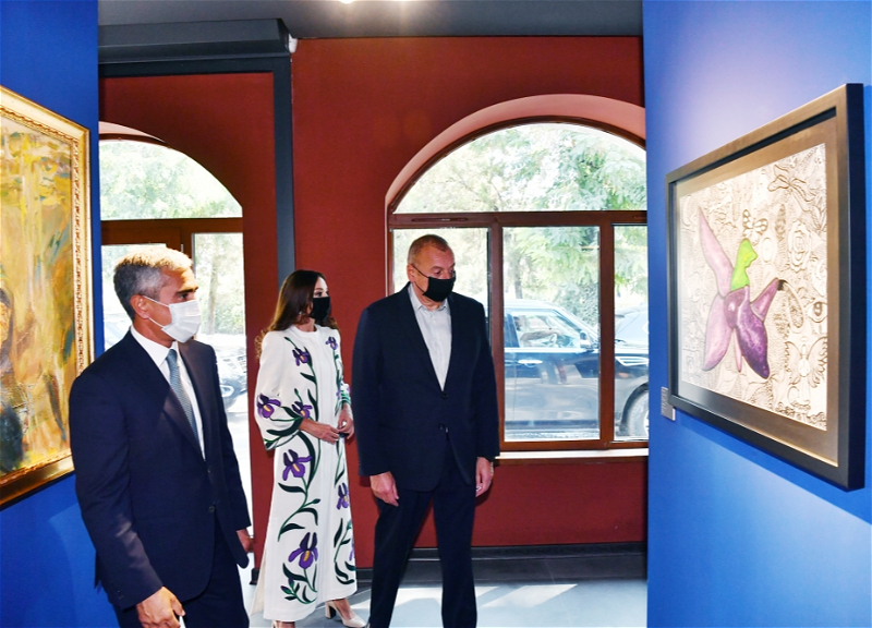 Ильхам Алиев и Мехрибан Алиева посетили в Шуше выставки - ФОТО