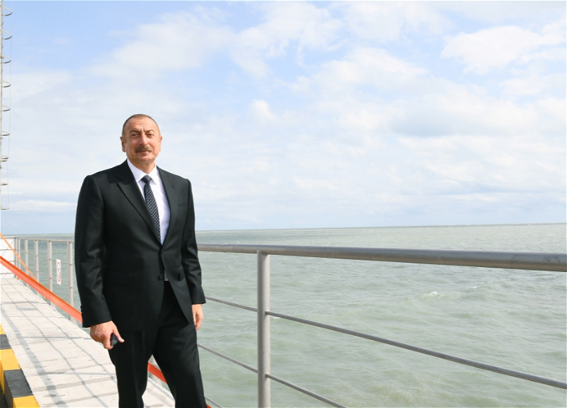 Ильхам Алиев принял участие в открытии новой эстакады-насосной станции электростанции «Сумгайыт» - ФОТО
