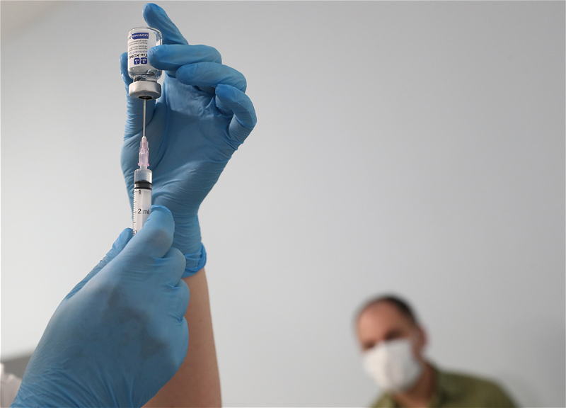 В Азербайджане число граждан, вакцинированных двумя дозами, приближается к 3 млн