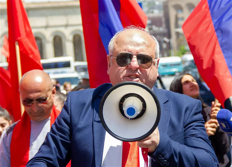 Армянские коммунисты видят спасение своей страны в объединении с Россией