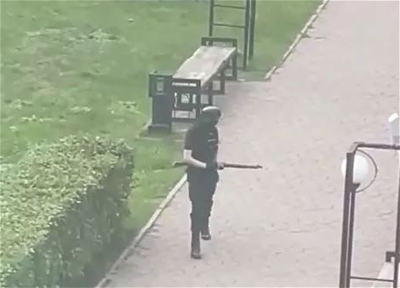 В Сети появилось видео момента захвата стрелка в Перми - ОБНОВЛЕНО