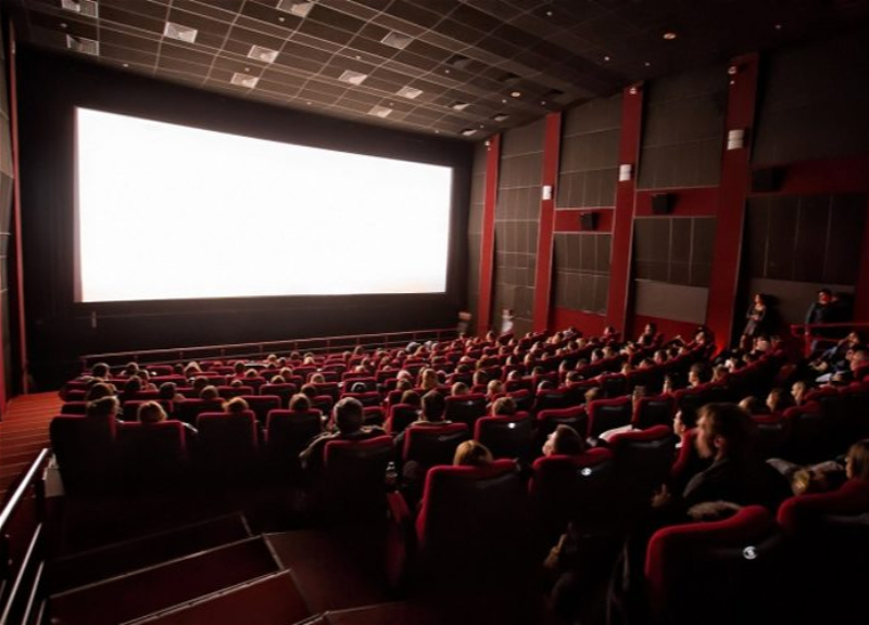 В Азербайджане возобновляют работу театры, кинотеатры, концертные залы и другие развлекательные объекты