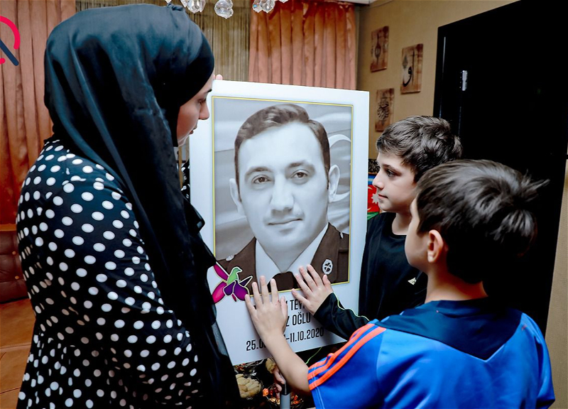 Как изготавливались портреты шехидов, которые несли военнослужащие 27 сентября – ФОТО – ВИДЕО