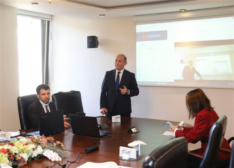 Доцент АГУ презентовал систему государственной службы Азербайджана на мероприятии в Турции - ФОТО
