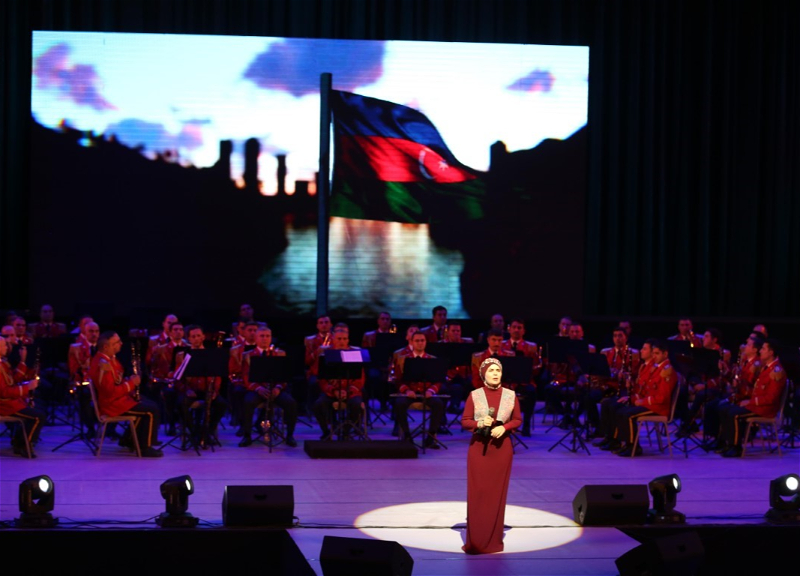 Дворец Гейдара Алиева посвятил первое мероприятие семьям шехидов и гази - ФОТО