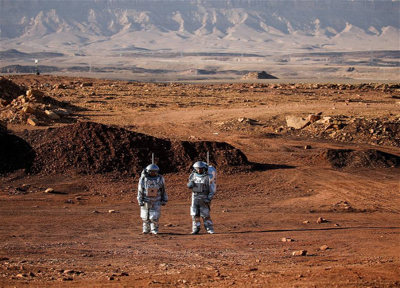 Эксперимент: Астронавты создали модель марсианской базы в израильской пустыне