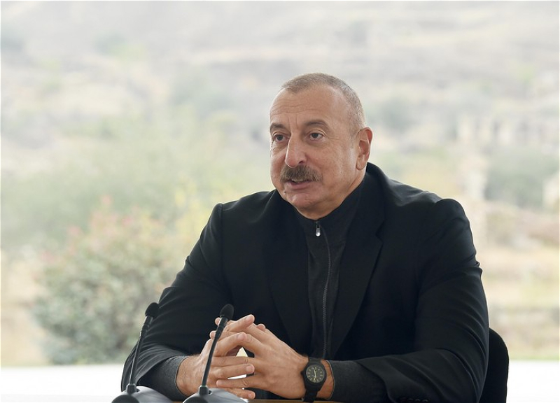 Ильхам Алиев: «17 октября займет особое место в многовековой истории азербайджанского народа»