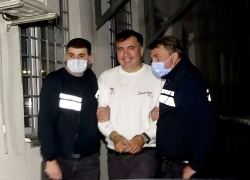Экс-президент Грузии Саакашвили отказывается от госпитализации в тюремную больницу