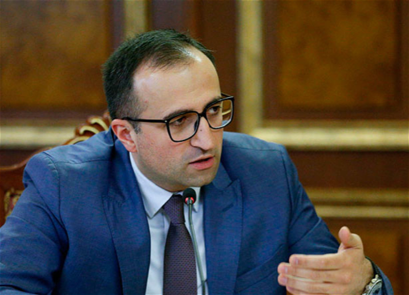 «Да, я атеист, вопросы есть?» - экс-глава Минздрава Армении о сокращении праздников